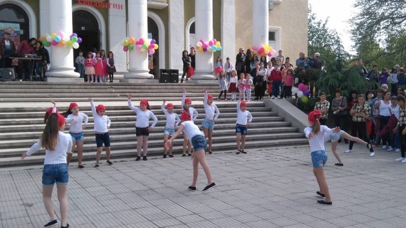 Започва безплатната детска „Шарена ваканция“ в Асеновград