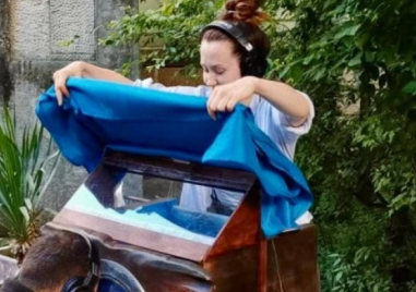 “Лято в Стария град“ отваря миниатюрна черна кутия за един зрител
