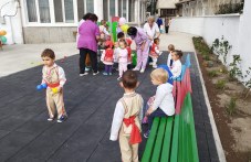Кризата с яслите в Пловдив! Две деца се борят за 1 място