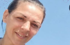 Жена страда от тежка сколиоза, която притиска жизненоважни органи