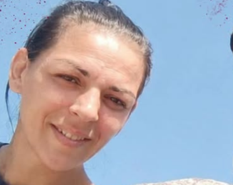 Жена страда от тежка сколиоза, която притиска жизненоважни органи
