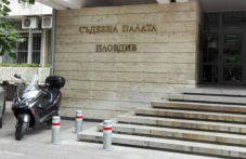 Съдия брани Костадинов в дело срещу медия с внушения за неофашизъм