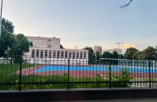 След измамата с пловдивска фирма: Училищен двор в Пловдив най-сетне с нов живот