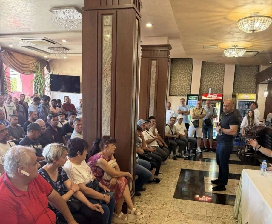 Кметът се срещна с шофьори от Узбекистан и Индия, качват се на автобусите в Пловдив