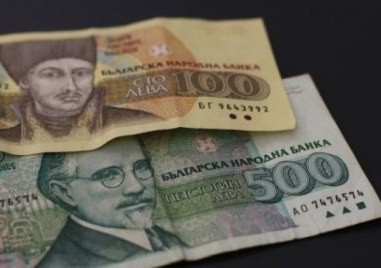 На този ден: В България е въведен валутен борд, левът е приравнен към германската марка
