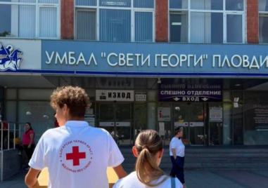 БМЧК - Пловдив дари апаратура за 10 000 евро за клиника по детска хирургия