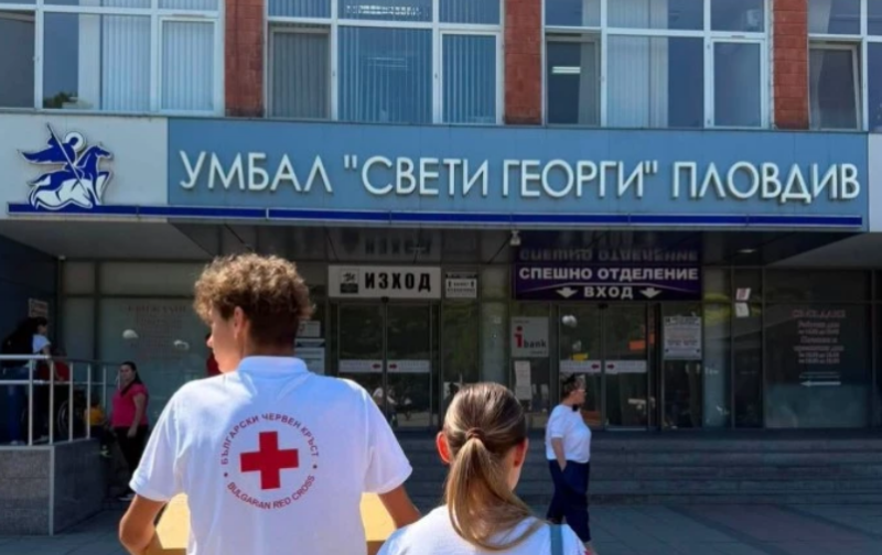 БМЧК - Пловдив дари апаратура за 10 000 евро за клиника по детска хирургия