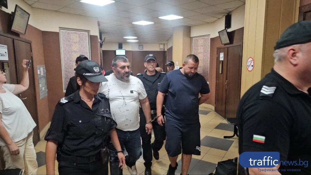 Фирми на обвиняемите по схемата със строителни фактури печелят обществени поръчки и стопанисват заведение