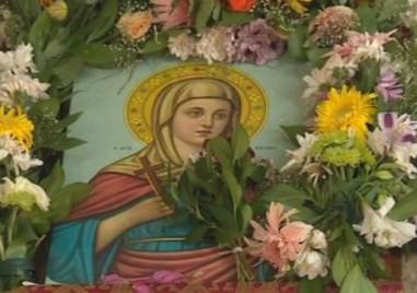 Голям празник е днес - почитаме света великомъченица Неделя