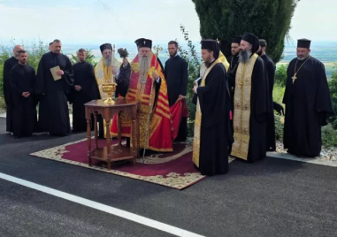 Ремонтираха пътя към Мулдавския манастир край Асеновград