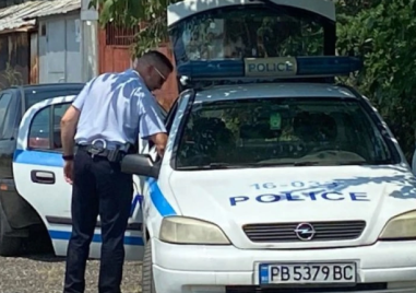 Съседски скандал край Съединение: Жена извика полиция заради силна музика, после я заплашиха с палеж
