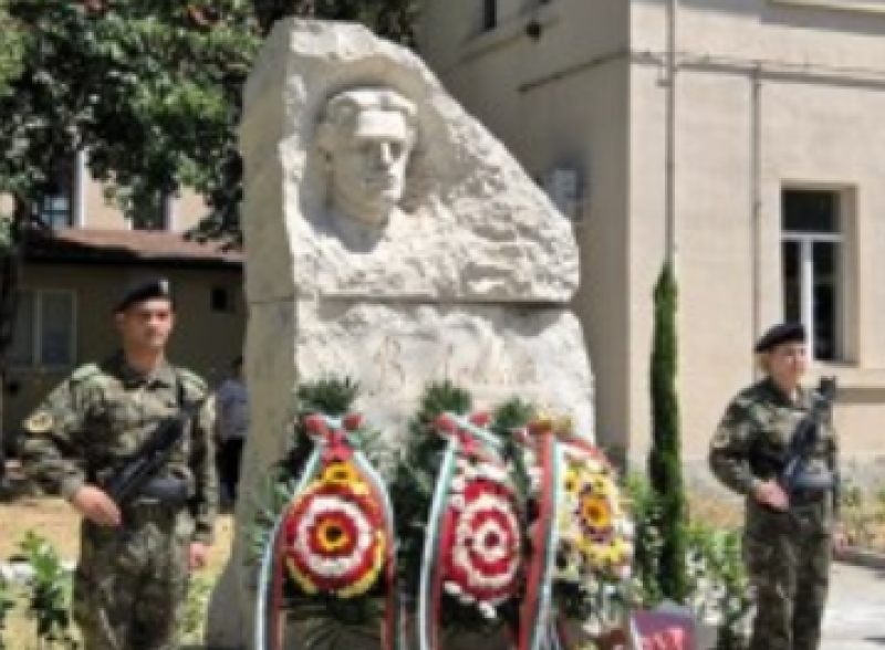 Асеновград ще почете паметта на Левски за 189 г. от рожението му