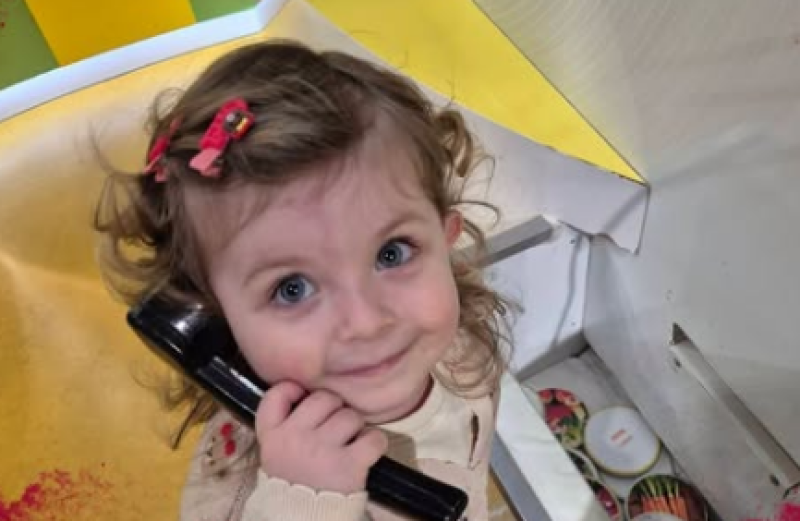 Малката Вилиана има нужда от помощ за спешна белодробна операция