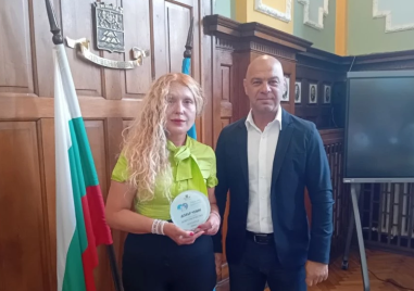 Доброто наистина е заразно: Лилия Стойчева превръща съпричастността в урок за живота
