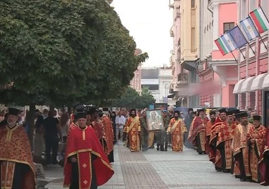 Литийно шествие в Пловдив в навечерието на празника на света Марина