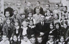 На този ден: В Царство България е въведено задължително и безплатно образование до 7 клас