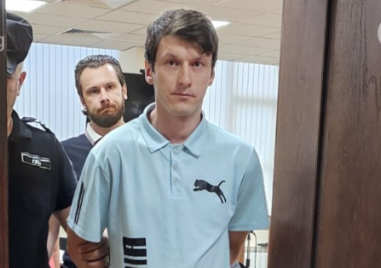 Младеж осакати 69-годишна пловдивчанка заради 110 евро и чанта