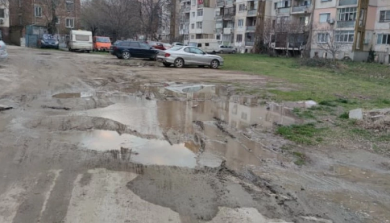 Превръщат десетки кални петна в Пловдив в поддържани зелени площи с 2,7 млн. евро