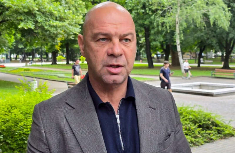 Кметът Костадин Димитров обеща обществени дискусии за лифта на Бунарджика