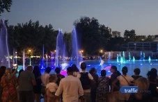 Магията на „Открий Пловдив” завладя Пеещите фонтани: Стотици се потопиха в историята на града под тепетата
