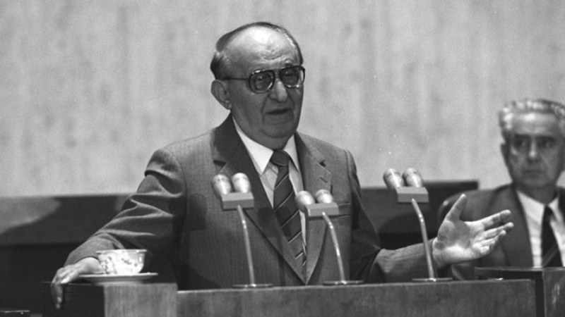 28 години от смъртта на Тодор Живков
