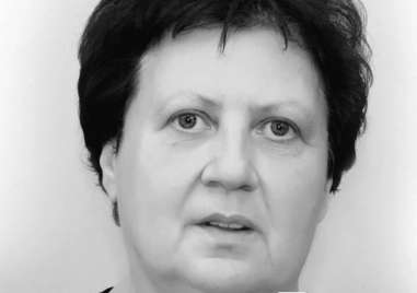 Почина Теодора Кирякова - директор на  СУ „П. Р. Славейков“ в Кричим