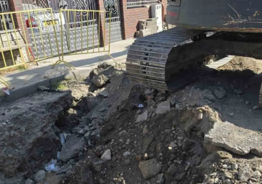Община Карлово няма вина за непредвиденото спиране на водата, но се извинява на гражданите