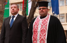 pochina-otets-miroslav-dalgogodishen-099.png
