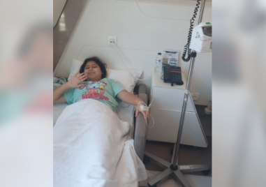 Малката Мирела има нужда от подкрепа, за да продължи лечението си