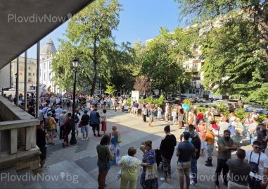 Десетки дойдоха на мирния протест, искат справедливост за пребития до смърт Георги