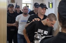 18-годишният от разбития нацистки клуб се оказа задържан и за убийството на Младежкия хълм