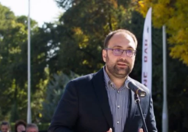 Зам.-кметът на Пловдив Пламен Панов е сред финалистите в на престижния проект „40 до 40“