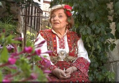 Да си спомним за голямата народна певица Любка Рондова, родена на днешната дата