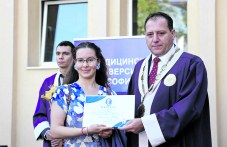 Ректорът на МУ-София получи максимална оценка и за втората година от мандата си
