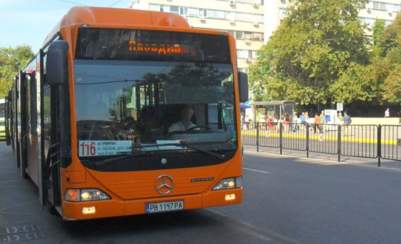 Преасфалтират няколко улици в “Източен, автобус променя маршрута си