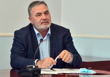 Доц. Ангел Кунчев подаде оставка