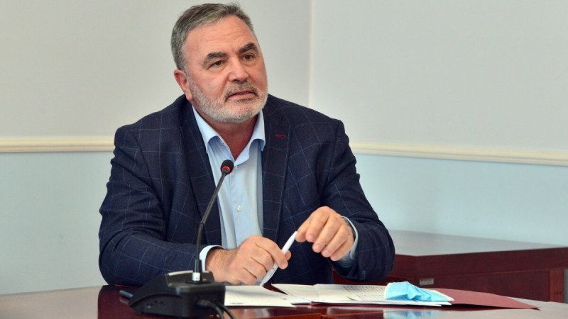 Доц. Ангел Кунчев подаде оставка