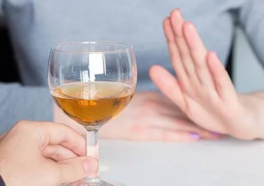 Алкохолът може трайно да увреди сърцето, мозъка и психиката