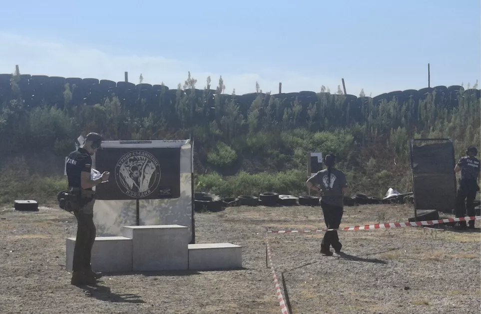 130 полицаи от страната мерят сили по стрелба на полигона във Войводиново