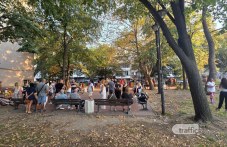 Протест срещу багерите: Пловдивчани казаха НЕ на строителство между двете детски площадки на Марица Юг