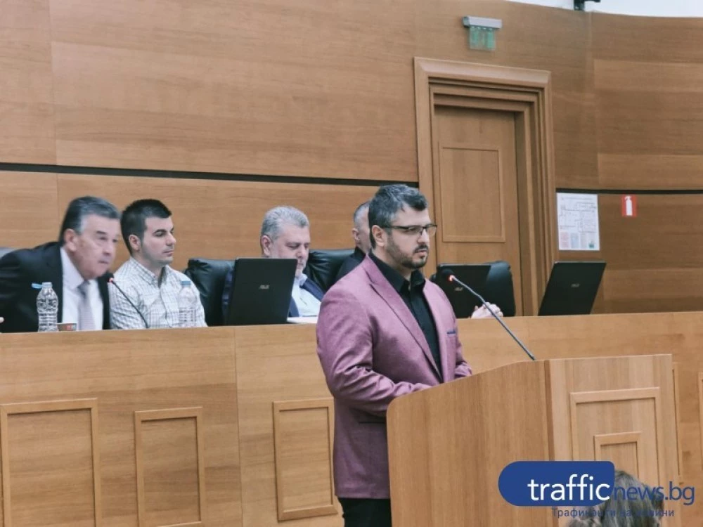 Бивш шеф на „Екобус“: Предрешена ли е поръчката за електробусите и защо бяха занижени параметрите?