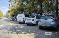 Нощен удар: Апаши претарашиха офиси и кантори в центъра на Пловдив СНИМКИ