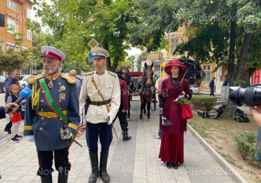 Пловдив почете Независимостта с тържествена церемония и историческа възстановка