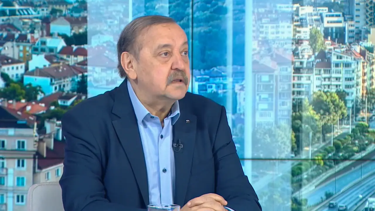 Проф. Кантарджиев: Сега е моментът да подготвим имунитета за есента