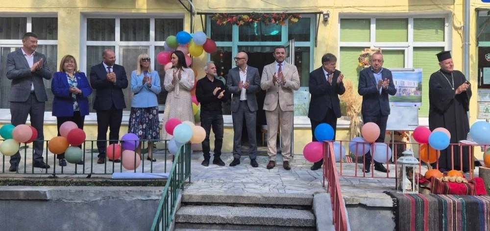 Дадоха старт на изграждането на новата сграда към ДГ „Веселушка“ в Марково