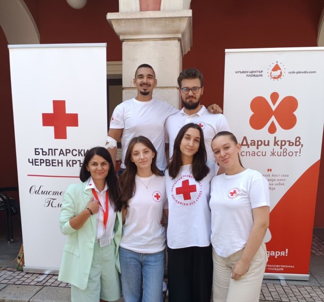 БЧК-Пловдив и Драматичният театър отново с кръводарителска акция