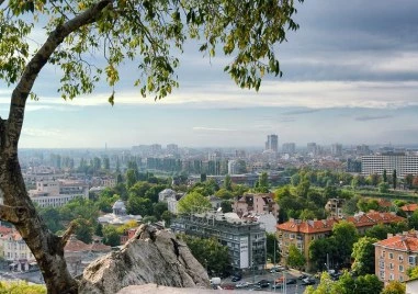 Леко застудяване в Пловдив, но слънцето остава