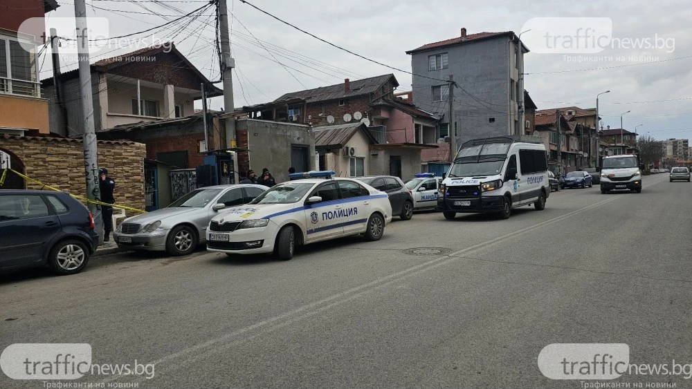 Блокада и багери в Столипиново, започва събарянето на наркодепата