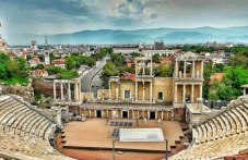 9 октомври - ден на Античната култура и Световен ден на пощите