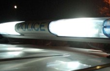 Внук заплаши баба си с убийство и я нападна с макетен нож в Асеновград